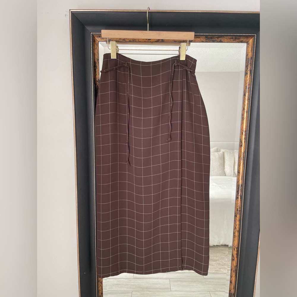 Laura Scott Brown Grid Maxi Skirt